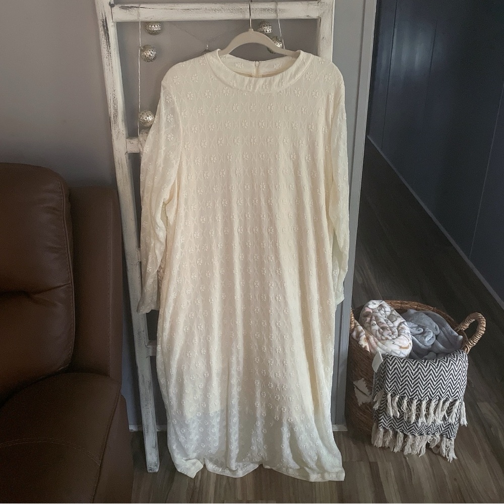 Shein Cream Lace Long Sleeve Dress Size 4X- More like a Size XL - Picture 5 of 12